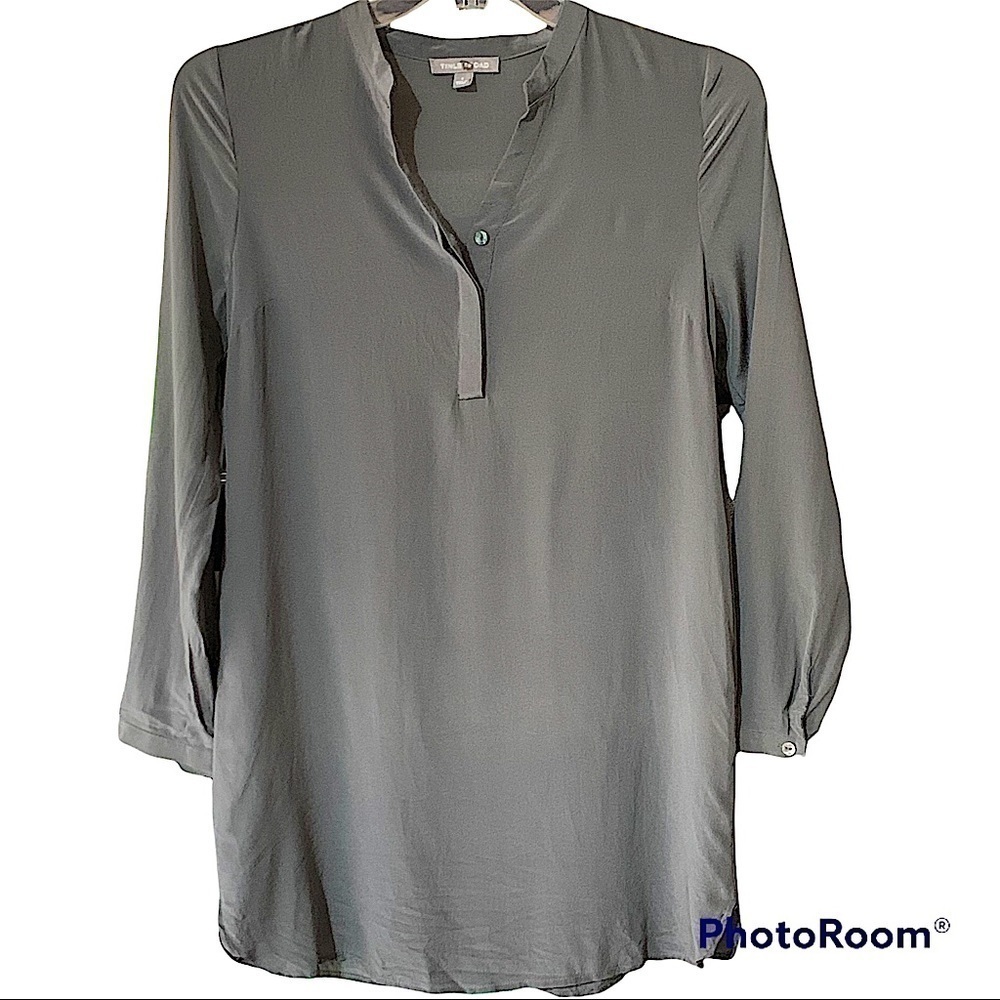 TINLEY Road Gray Silk Tunic Top Size 8